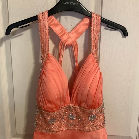 Laura silky evening dress - Picture 4 of 8